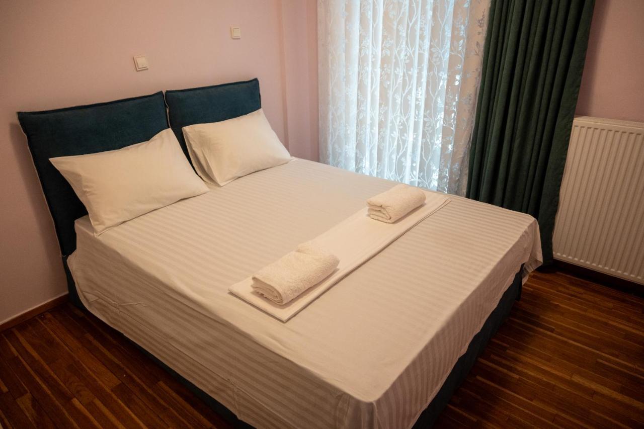 Syntagma-monastiraki Bus Stop Apartment *